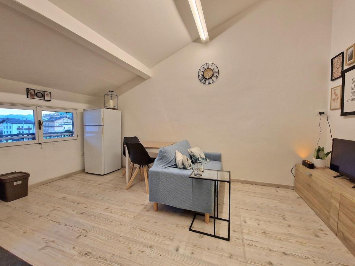 White Paradise - In Centro Ad Appartamento